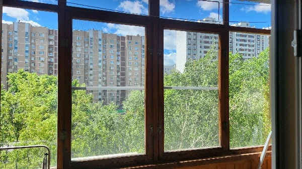 Москитные сетки на деревянном остеклении 90 годов на улице Каховка Москитные сетки на деревянном остеклении 90 годов на улице Каховка